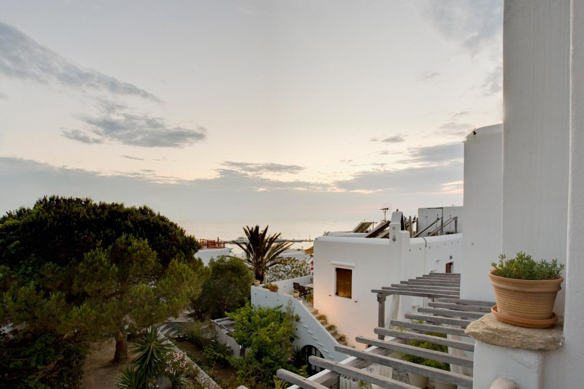 Studios & Suites Rania Mykonos Town Екстер'єр фото