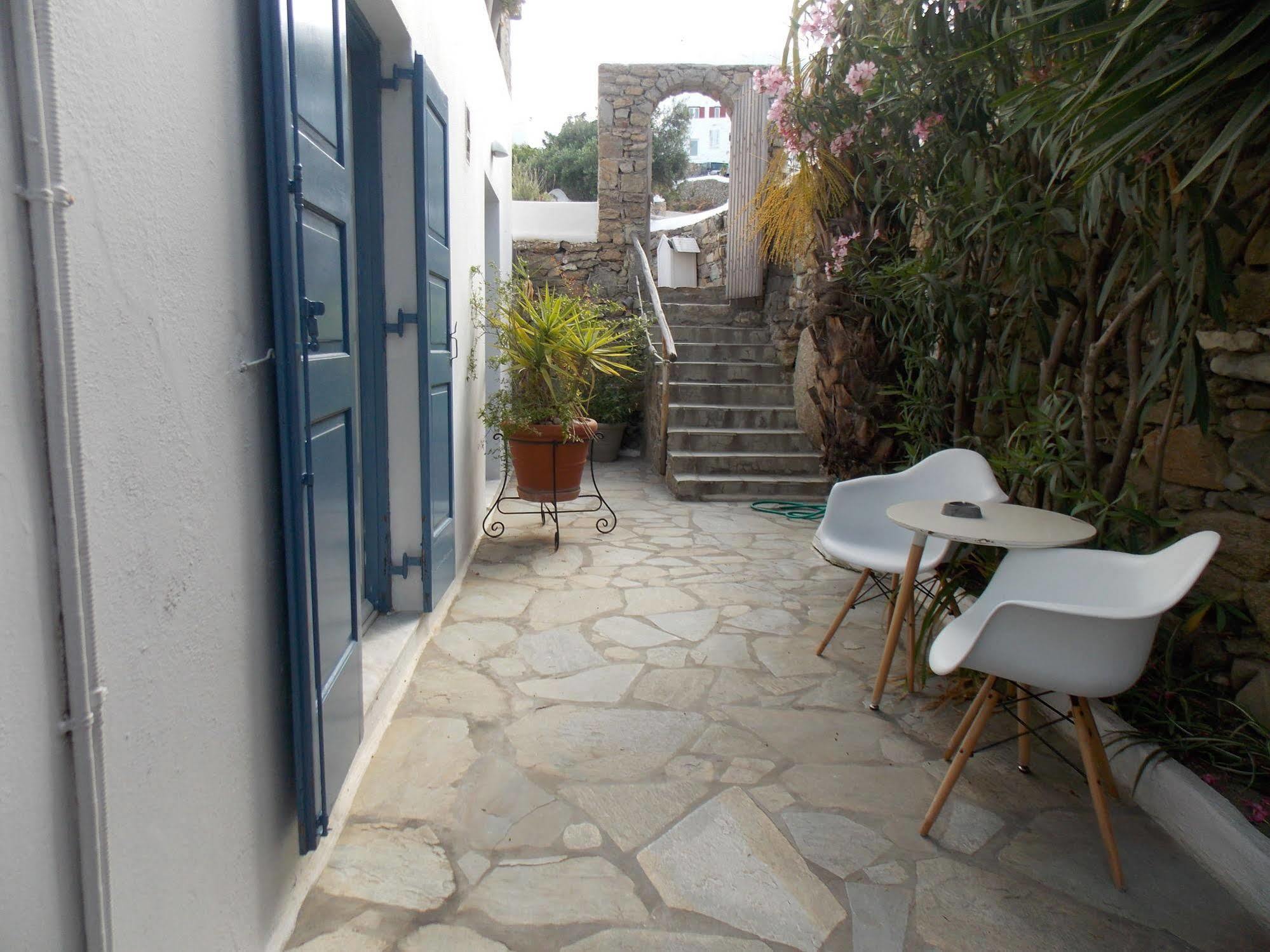 Studios & Suites Rania Mykonos Town Екстер'єр фото