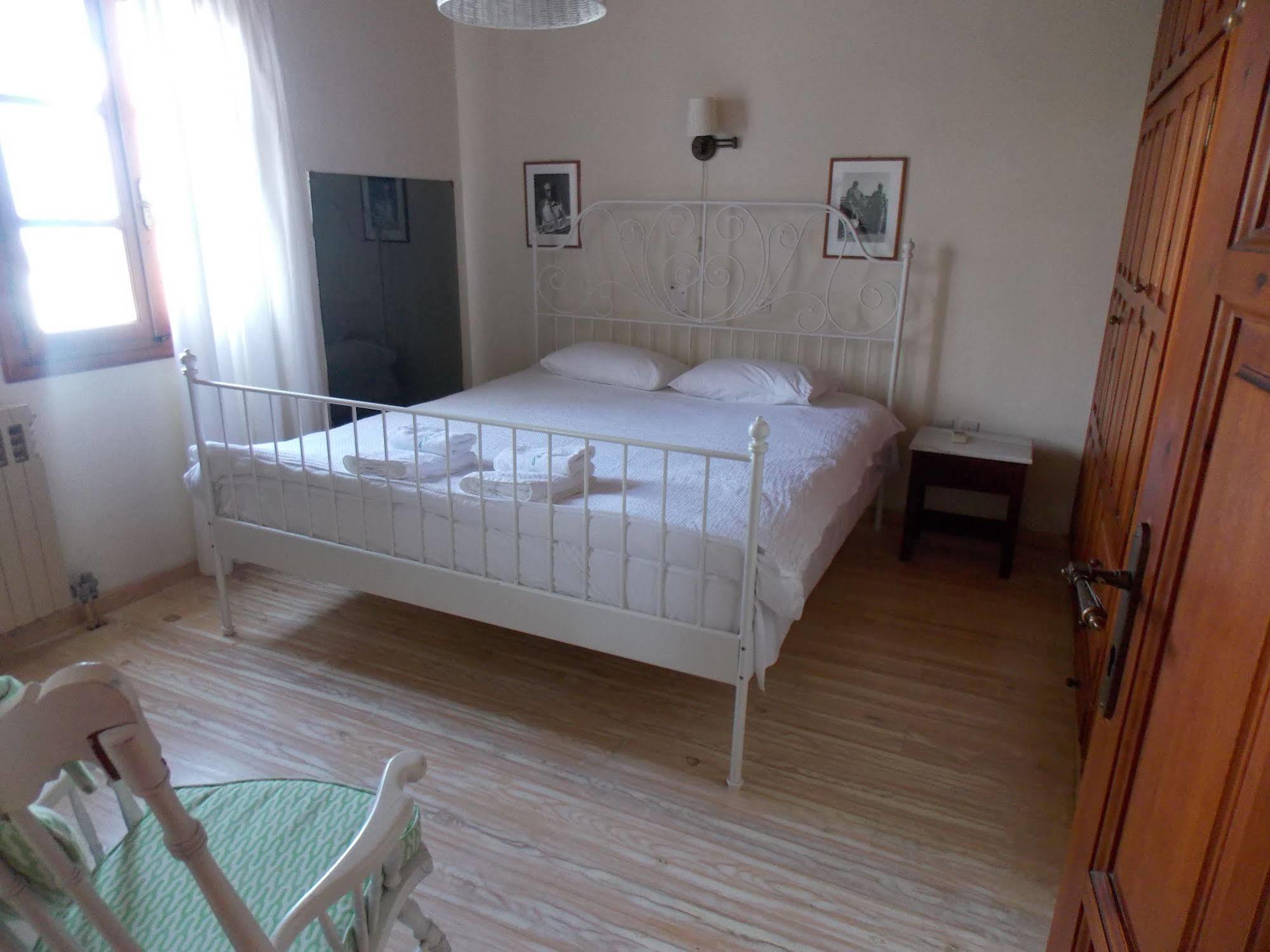 Studios & Suites Rania Mykonos Town Екстер'єр фото
