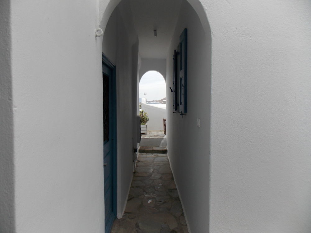 Studios & Suites Rania Mykonos Town Екстер'єр фото
